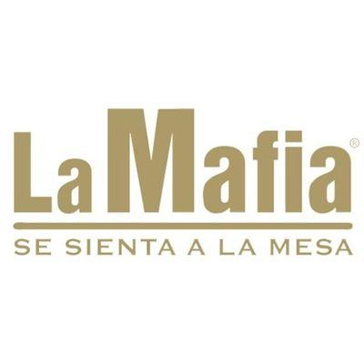 La Mafia se sienta a la mesa