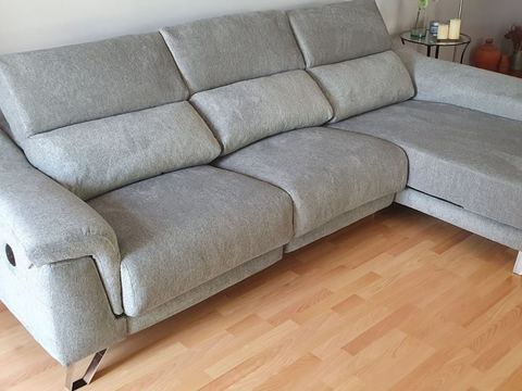 Sofá chaise longue retapizado en Zaragoza